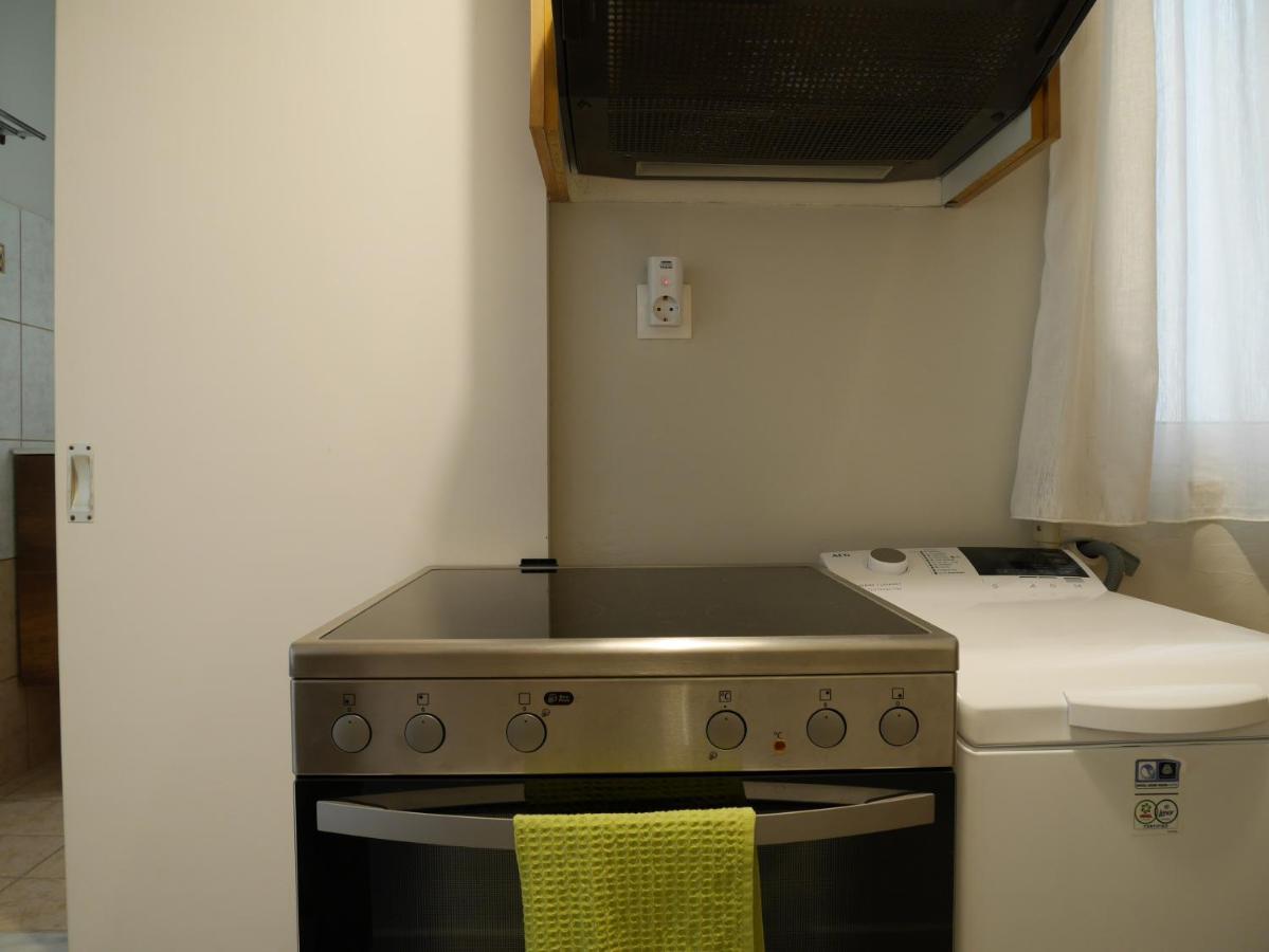 Porto Plaza City Center Apartment Ac/Wifi 이라클리온 외부 사진