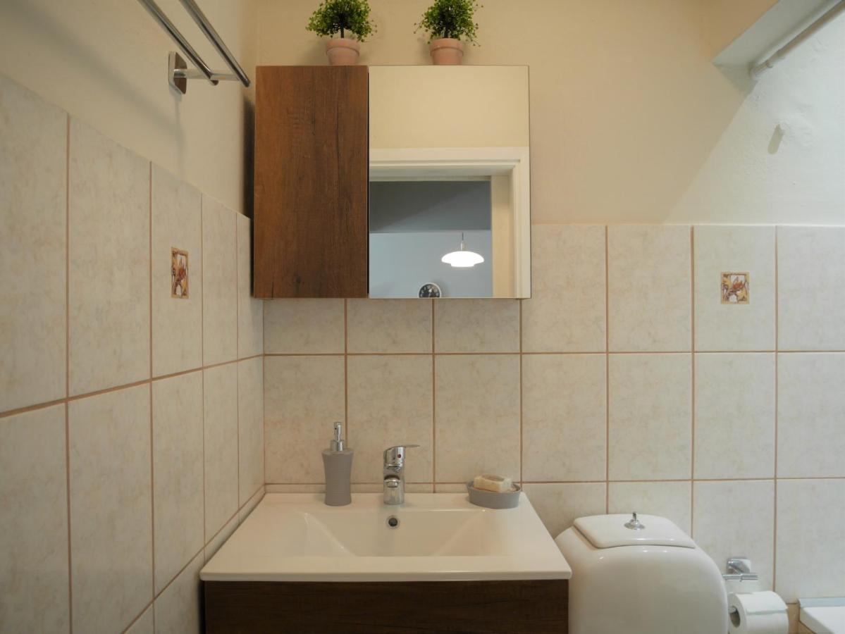Porto Plaza City Center Apartment Ac/Wifi 이라클리온 외부 사진