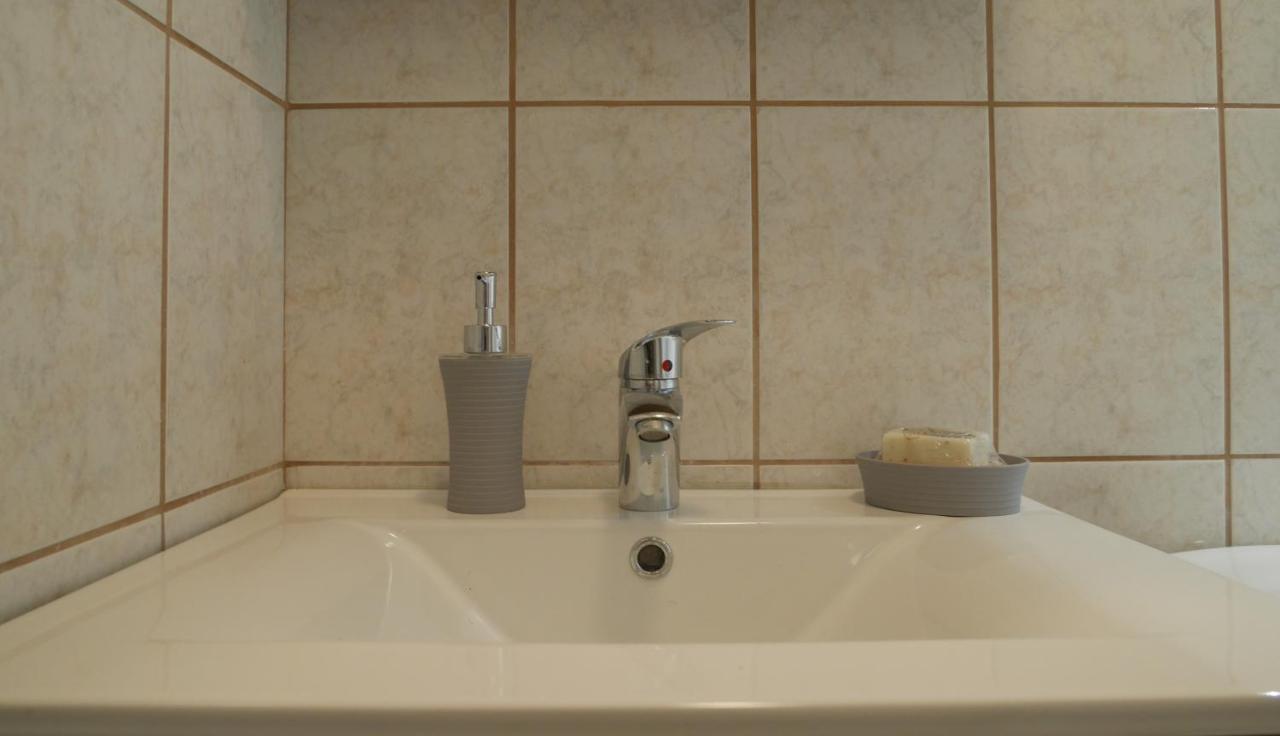 Porto Plaza City Center Apartment Ac/Wifi 이라클리온 외부 사진