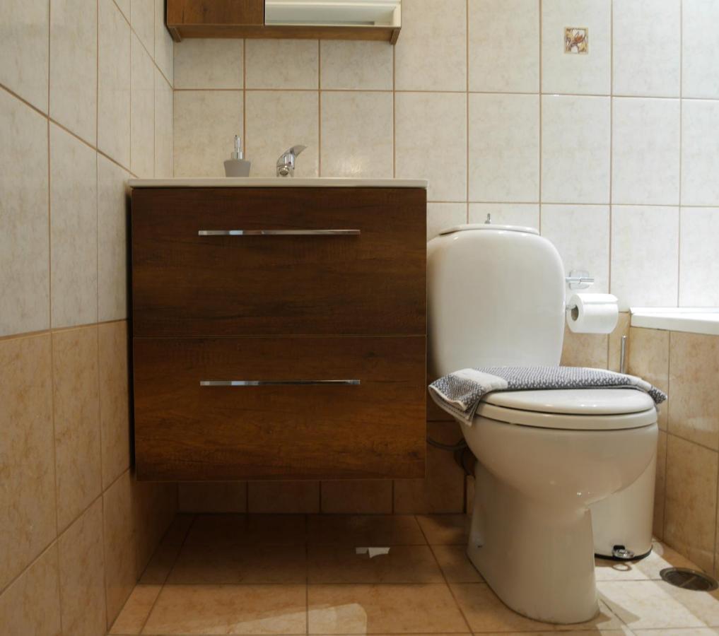 Porto Plaza City Center Apartment Ac/Wifi 이라클리온 외부 사진